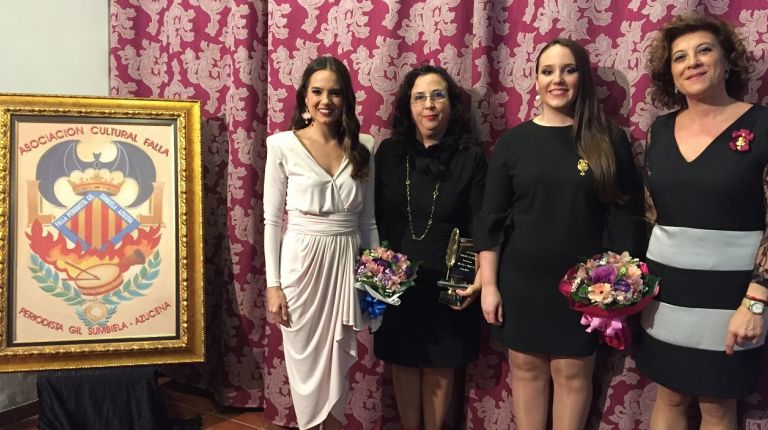 Lola Soriano fue galardonada con el ‘Premio Periodista Gil Sumbiela’ 