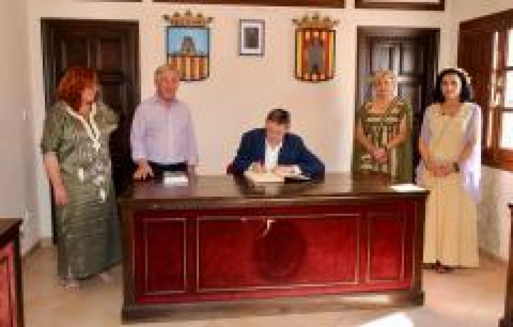  Puig realiza una visita institucional a Jérica