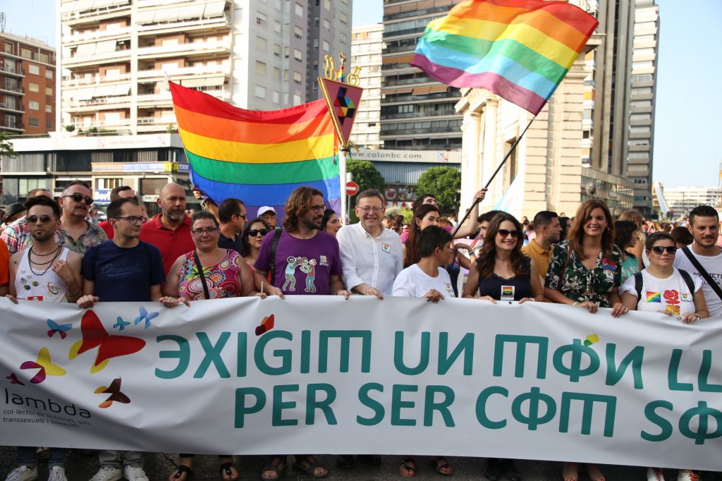  Puig y Oltra, orgullosos de la tolerancia de los valencianos con el colectivo LGTBI