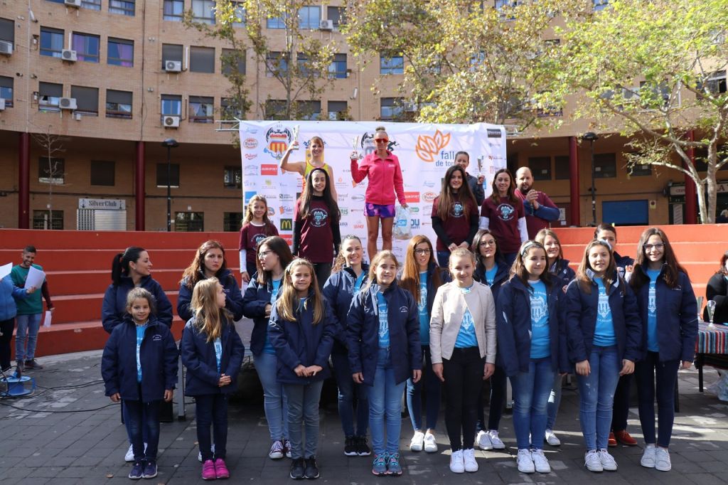  La carrera solidaria de la falla Segon Tram Avinguda recauda 1.750 € para la Asociación Asperger