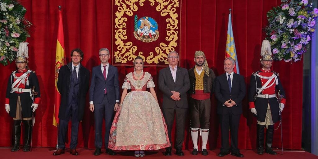  La Fallera Mayor de Valencia,  Consuelo Llobell Frasquet, ha sido exaltada en el Palacio de Congresos