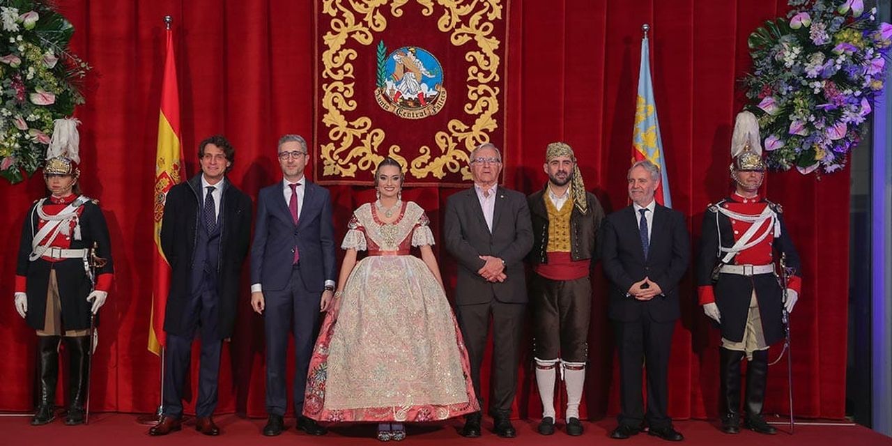  La Fallera Mayor de Valencia,  Consuelo Llobell Frasquet, ha sido exaltada en el Palacio de Congresos