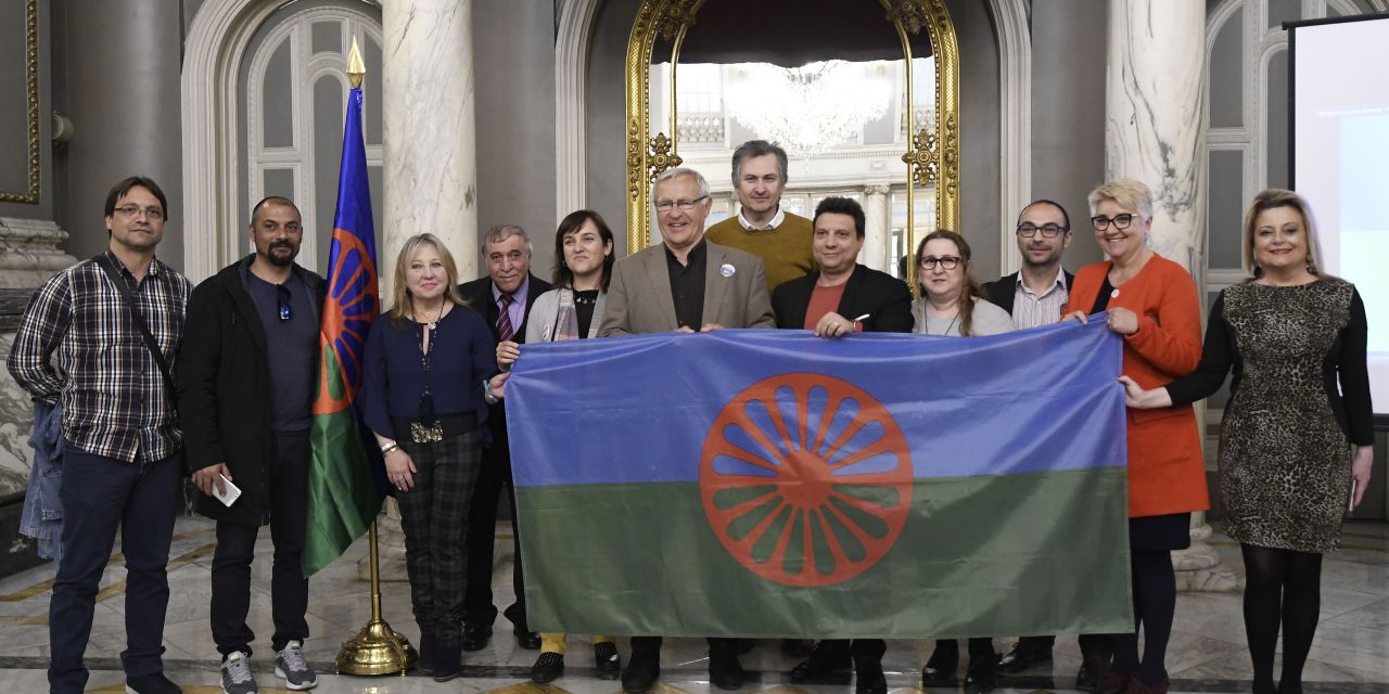  EL AYUNTAMIENTO DE VALÈNCIA SE UNE A LA VISIBILIZACIÓN DEL PUEBLO GITANO CON LA EXPOSICIÓN ‘MILENNIUM’