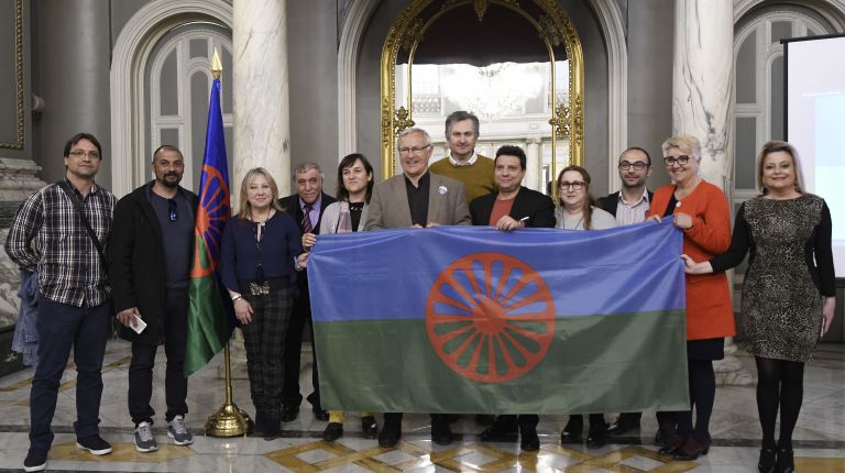 EL AYUNTAMIENTO DE VALÈNCIA SE UNE A LA VISIBILIZACIÓN DEL PUEBLO GITANO CON LA EXPOSICIÓN ‘MILENNIUM’