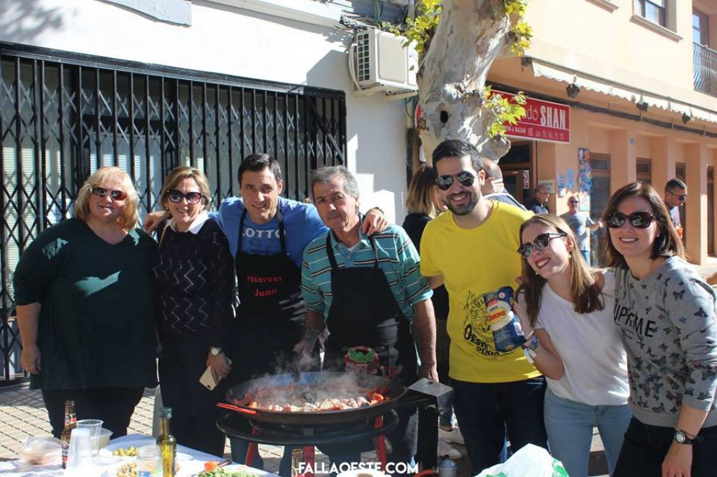  Se celebra el Mig Any de la Falla Oeste de Dénia