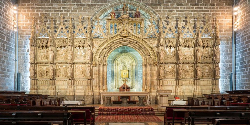  El Santo Cáliz cumple ciento ocho años expuesto en la Catedral de Valencia