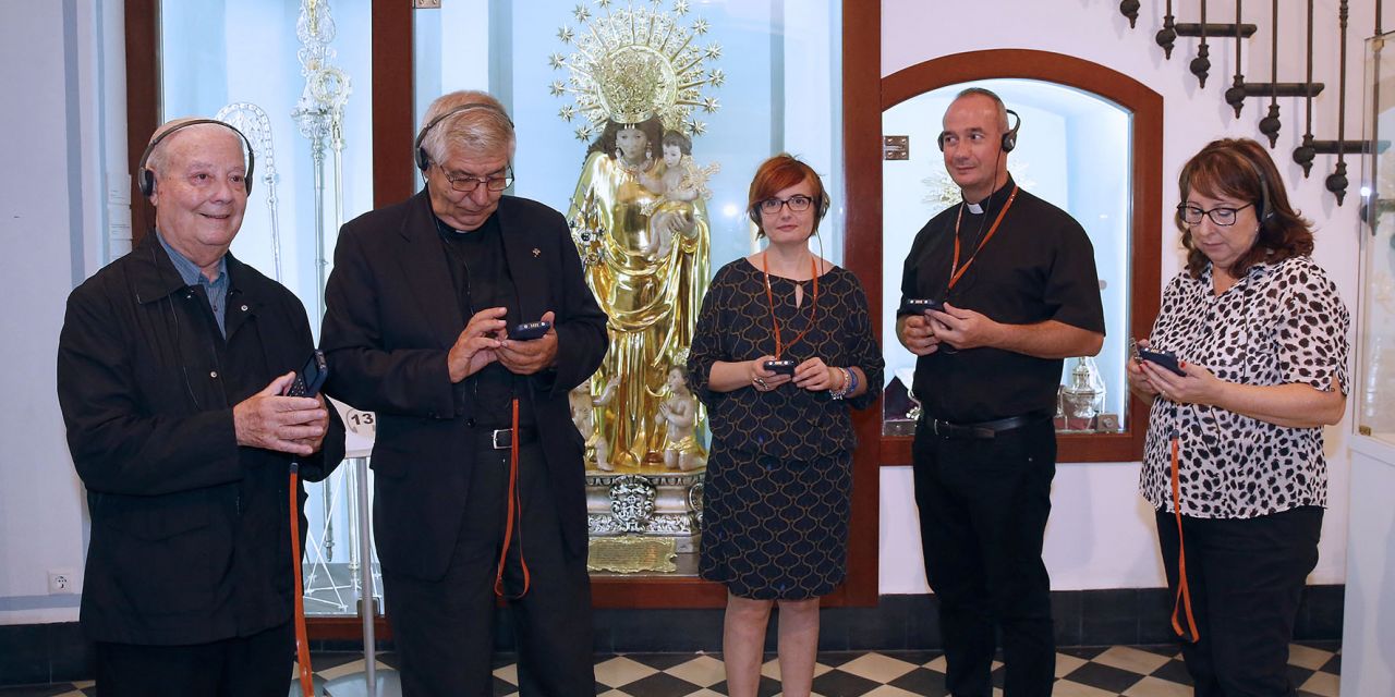  La Basílica de la Virgen presenta un nuevo sistema de audio guías para su Museo Mariano en seis idiomas, con dramatizaciones y música de la Escolanía