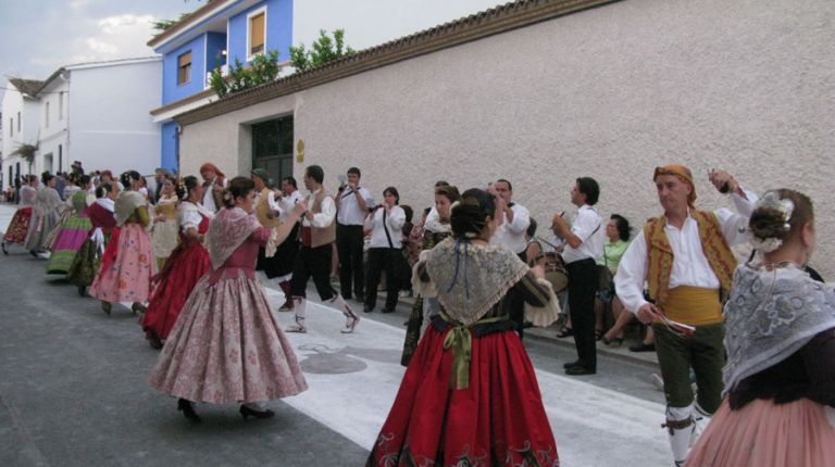 La 40ª Festa de las Danses de la Vall d'Albaida vuelve a Quatretonda, su lugar de origen