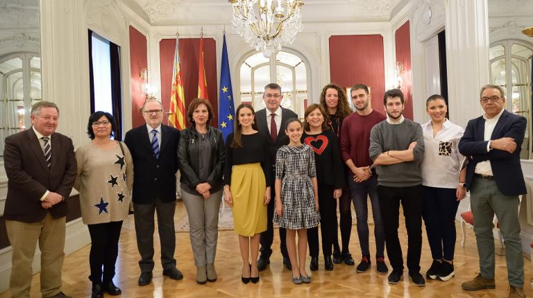 Las Falleras Mayores de València visitan les Corts