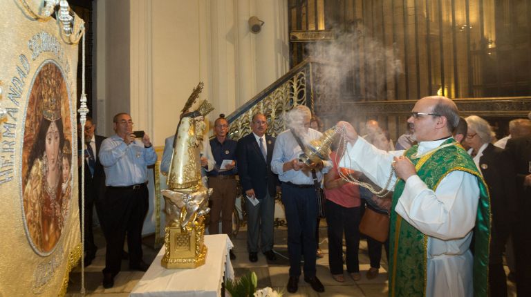 Murcia conmemora el 60 aniversario de la riada de Valencia ante la Virgen de la Fuensanta