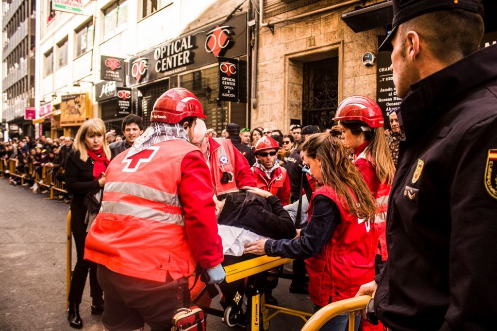  Cruz Roja organiza un curso de primeros auxilios para Fallas