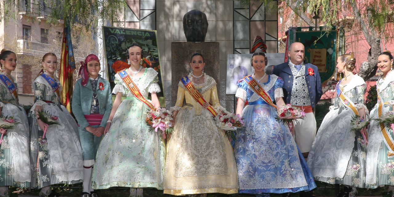  La falla Pintor Segrelles de València homenajea al ilustre pintor valenciano