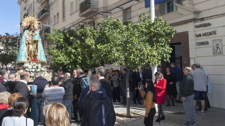 La parroquia de San Vicente Ferrer en Valencia recibe la visita de la imagen peregrina de la Mare de Déu