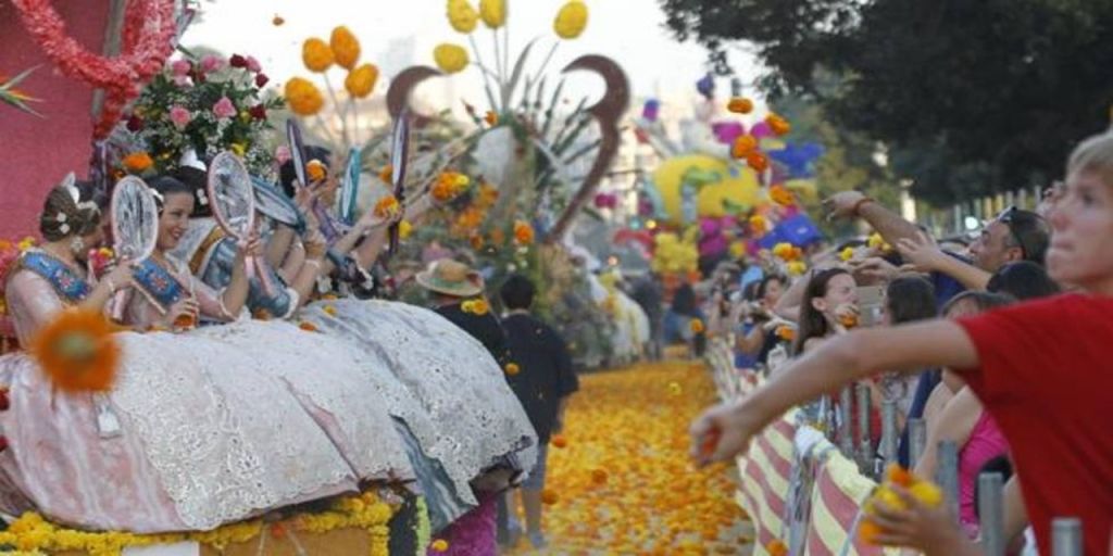  TRÀFICO INFORMA DE LAS AFECCIONES A LA CIRCULACIÓN CON MOTIVO DE LA CELEBRACIÓN DE LA BATALLA DE FLORES