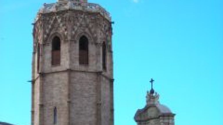 Los campaneros de la Catedral ofrecen mañana un concierto con las campanas del Miguelete dentro de la Feria de Julio