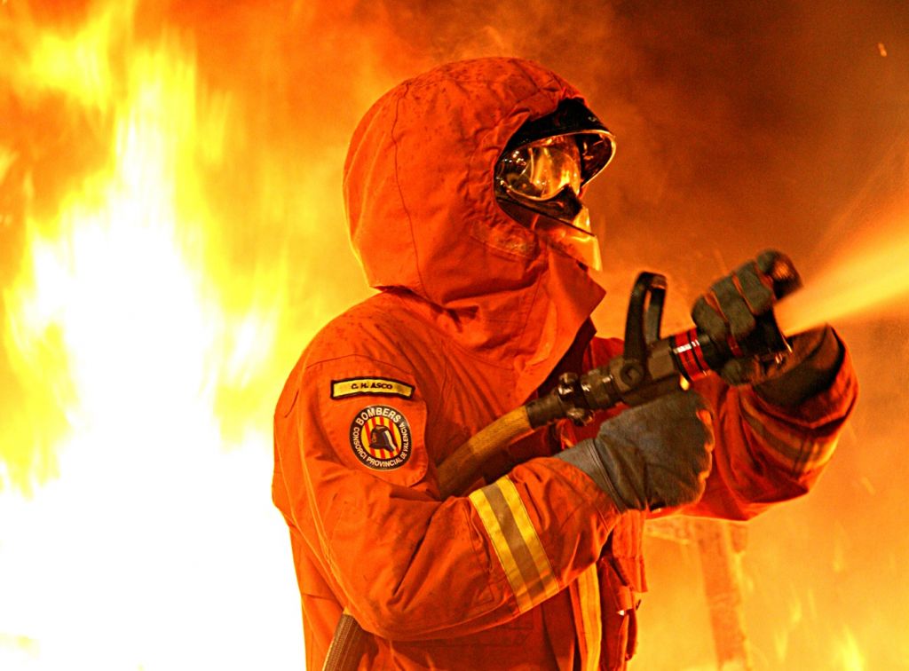  Dispositivo especial de bomberos para fallas y recomendaciones de seguridad