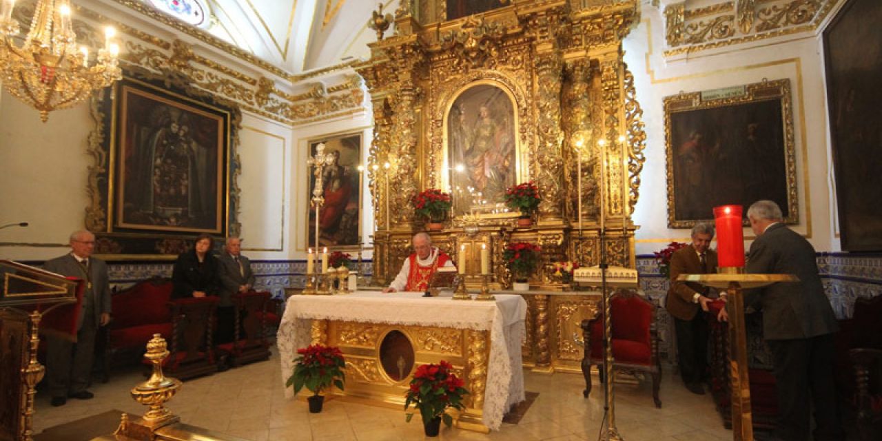  Miles de devotos honran este miércoles a Santa Lucía en su ermita de Valencia tras la “tabalá” con dolçainers y muixeranga de hoy