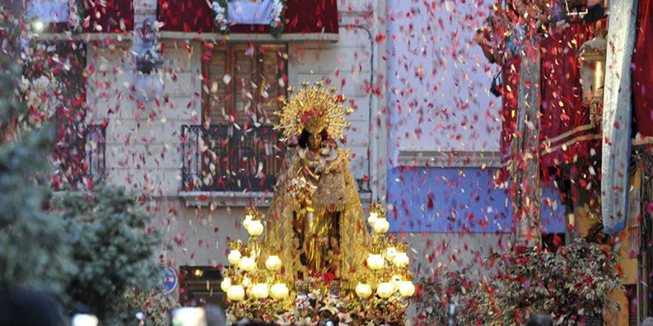  La imagen peregrina de la Virgen de los Desamparados visita este fin de semana la parroquia Santo Ángel Custodio