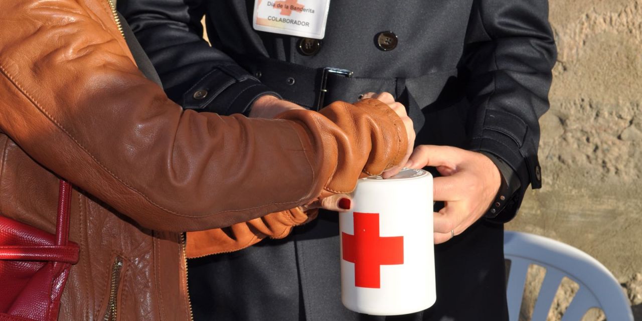  Cruz Roja celebra el 'Día de la Banderita'  en Valencia mañana jueves y el sábado 15
