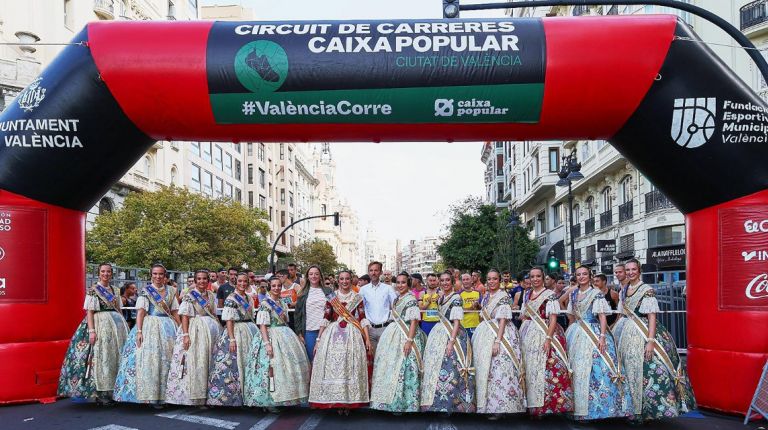 La XV Volta a Peu de les Falles cierra el XX Circuit Caixa Popular de Carreres Ciutat de València