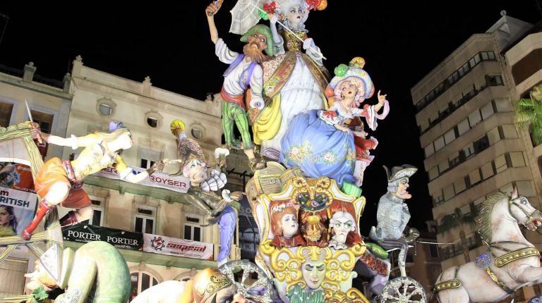 Alzira convoca el quinto concurso de Instagram de Fallas