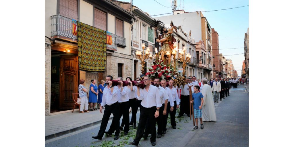  Alboraya festeja a su patrón en el día de San Cristobal