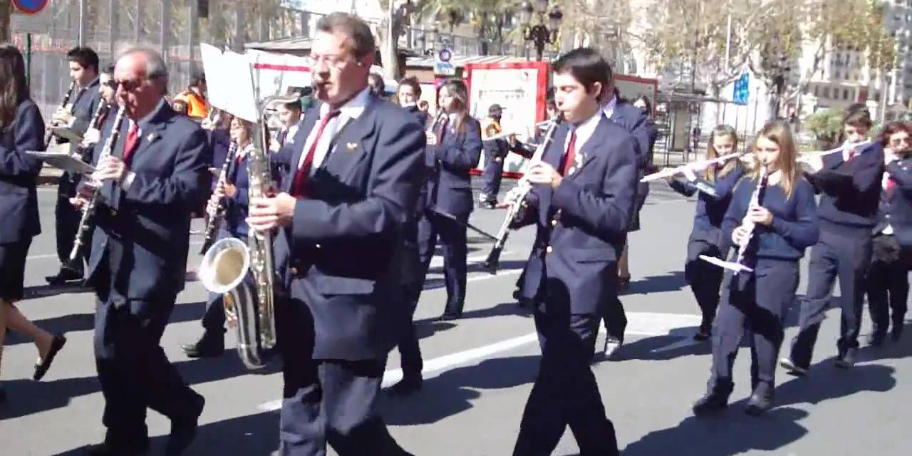  LAS SEGUNDAS AYUDAS MUNICIPALES PARA FOMENTAR LA CONTRATACIÓN DE BANDAS DE MÚSICA LLEGAN A LOS 559 EUROS DE MEDIA POR FALLA