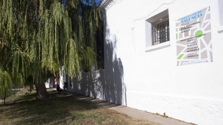 La casa del maestro de El Rebollar se convierte en un centro de promoción del mundo rural