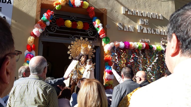 Novelda recibe la visita de la imagen peregrina de la Virgen de los Desamparados 